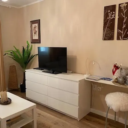 Apartment Aenona 1
