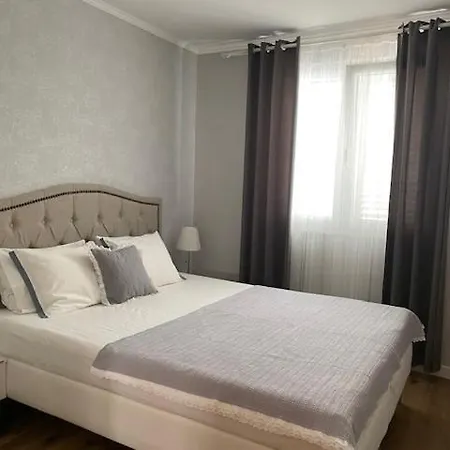 Aenona 1 Apartment *